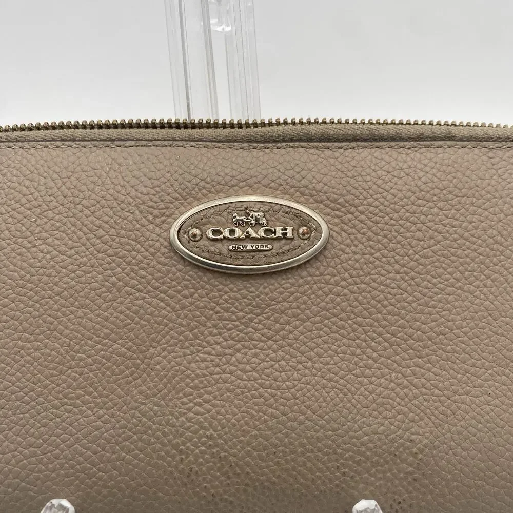 Coach Clutch Wristlet Handbag Purse Zip Around Stone Beige Leather Womens 54313